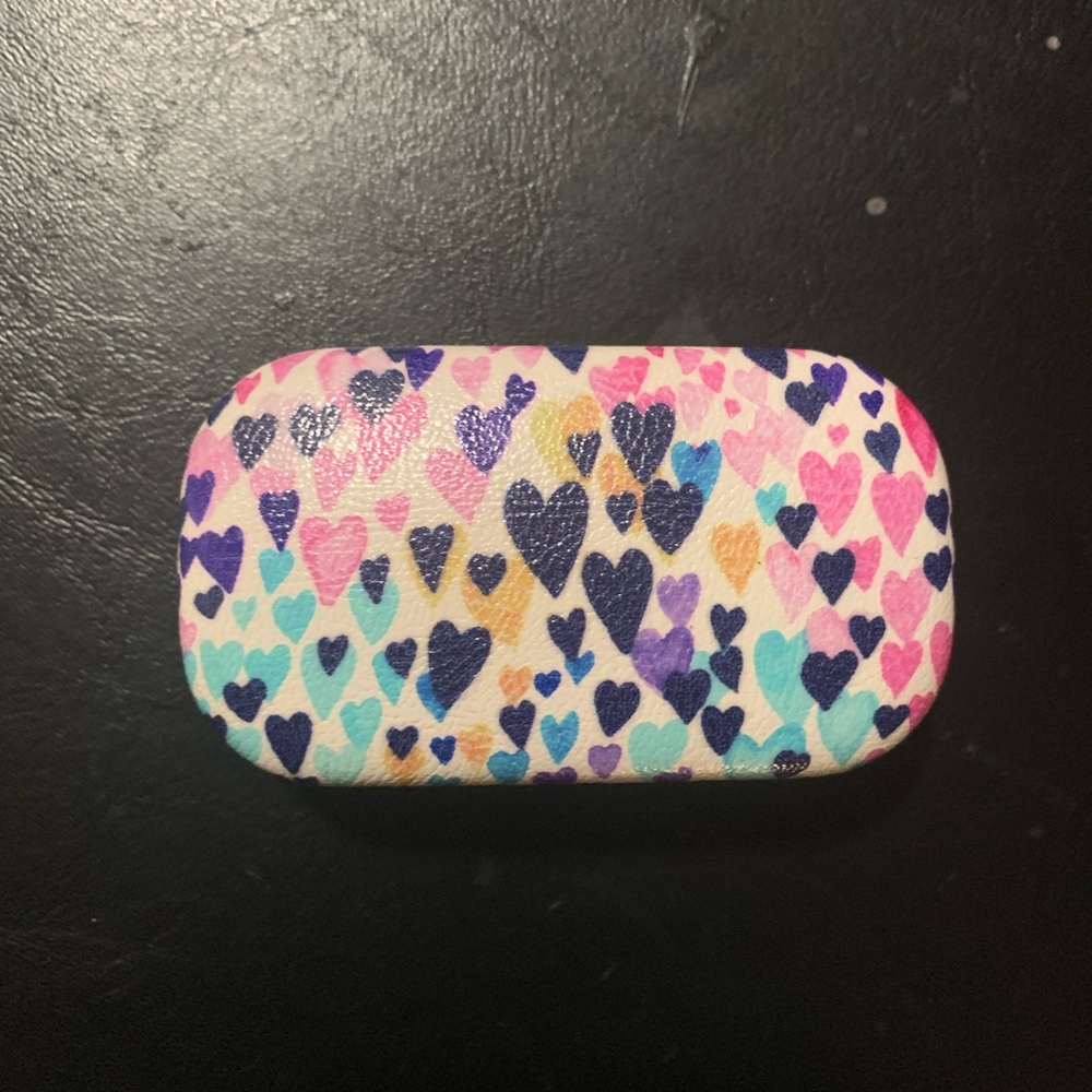 Brighton Multicolor Heart Pattern Earring Case — Pink, Purple, Blue, Teal, Gold